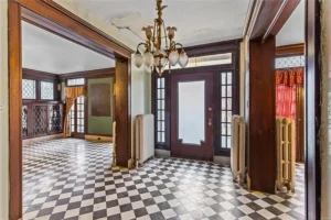 You Can Have Your Own St. Louis Historic Brick Mansion With Stunning Details For Just $225,000!-1